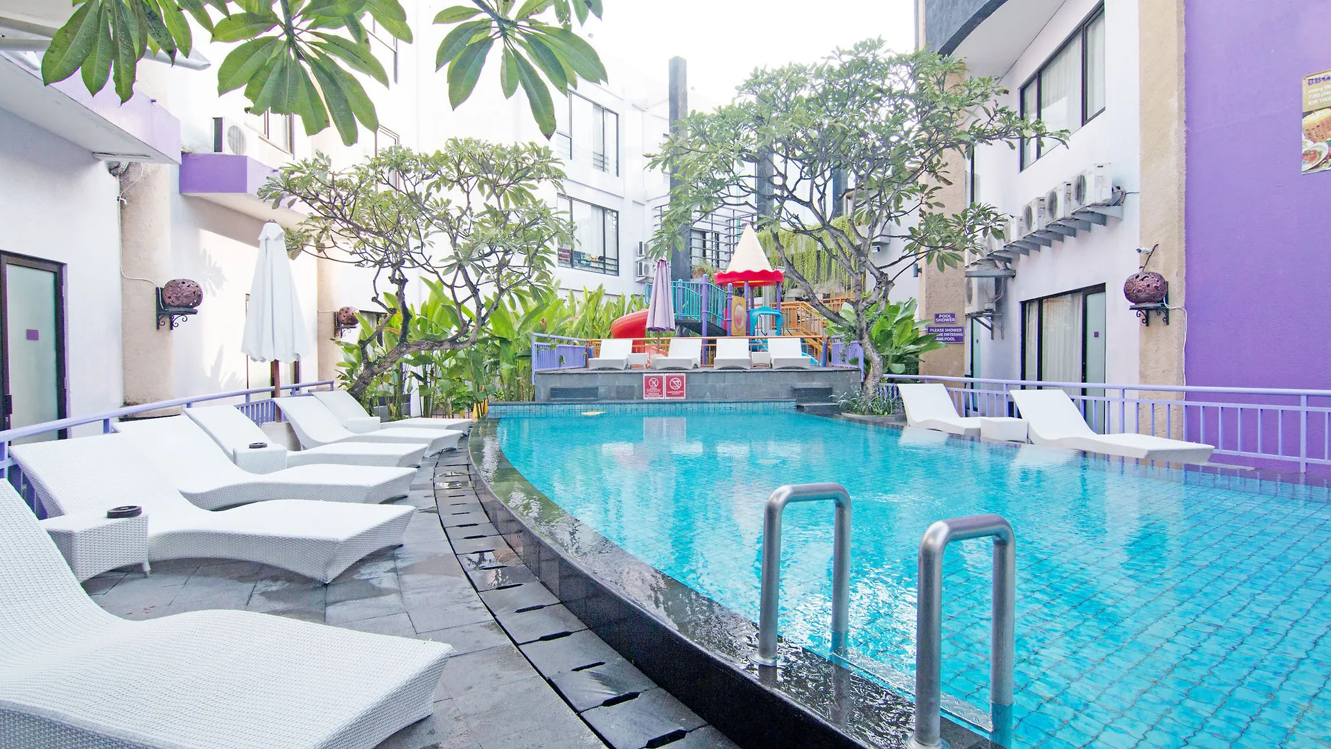 Zen Rooms Kuta Sentral Parkir 1