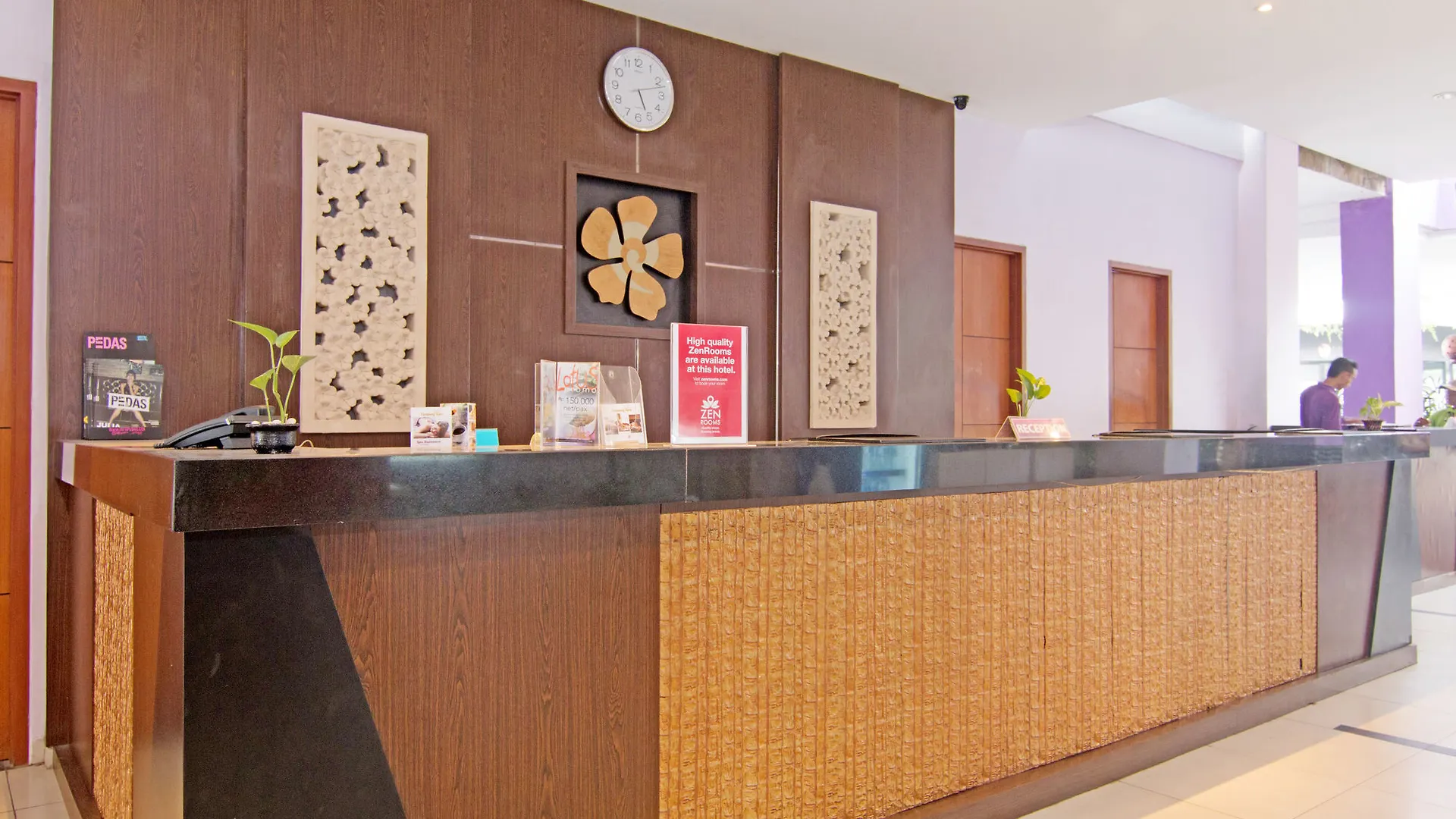 Zen Rooms Kuta Sentral Parkir 1 Indonesia