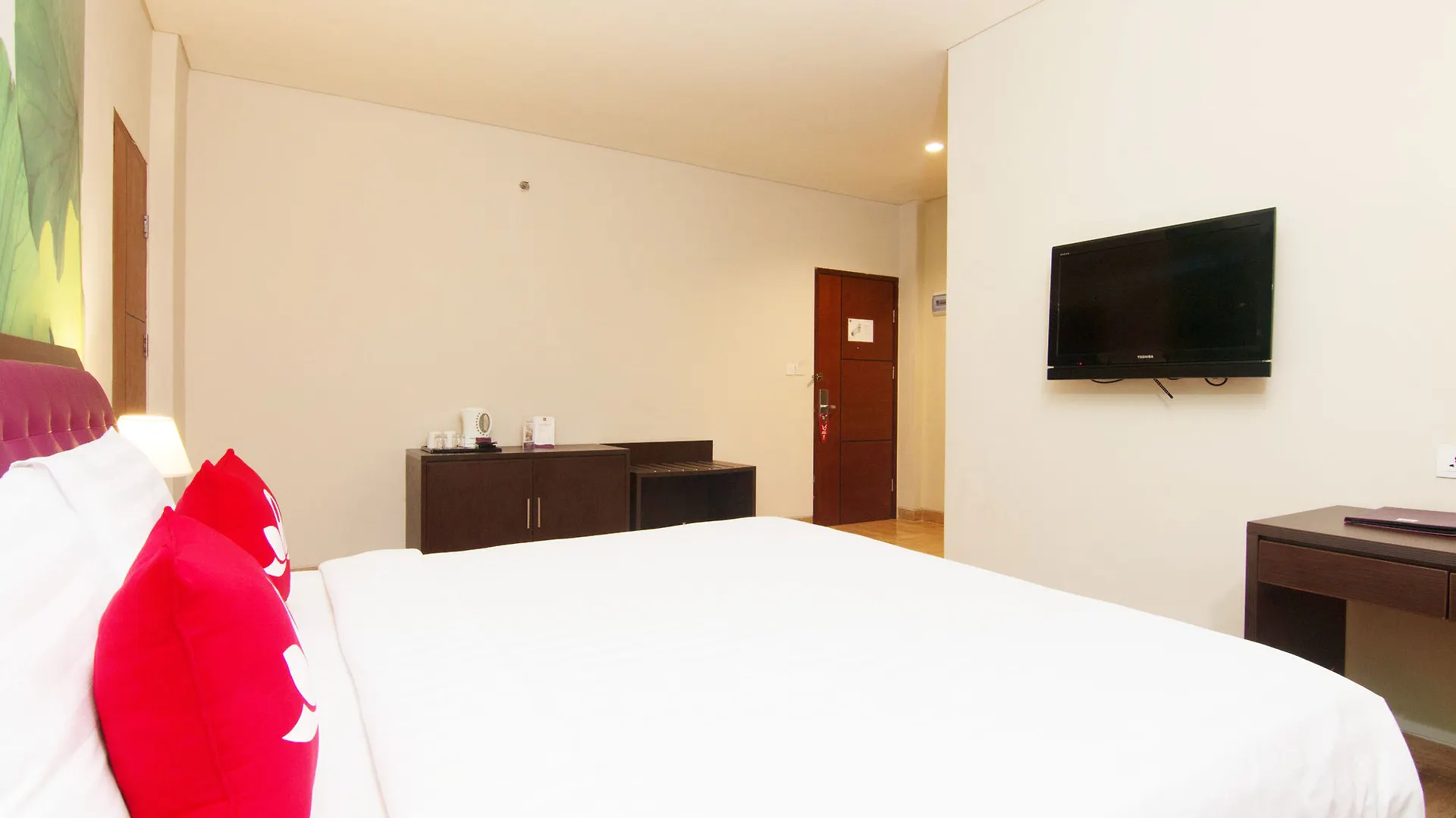 Hotel Zen Rooms Kuta Sentral Parkir 1